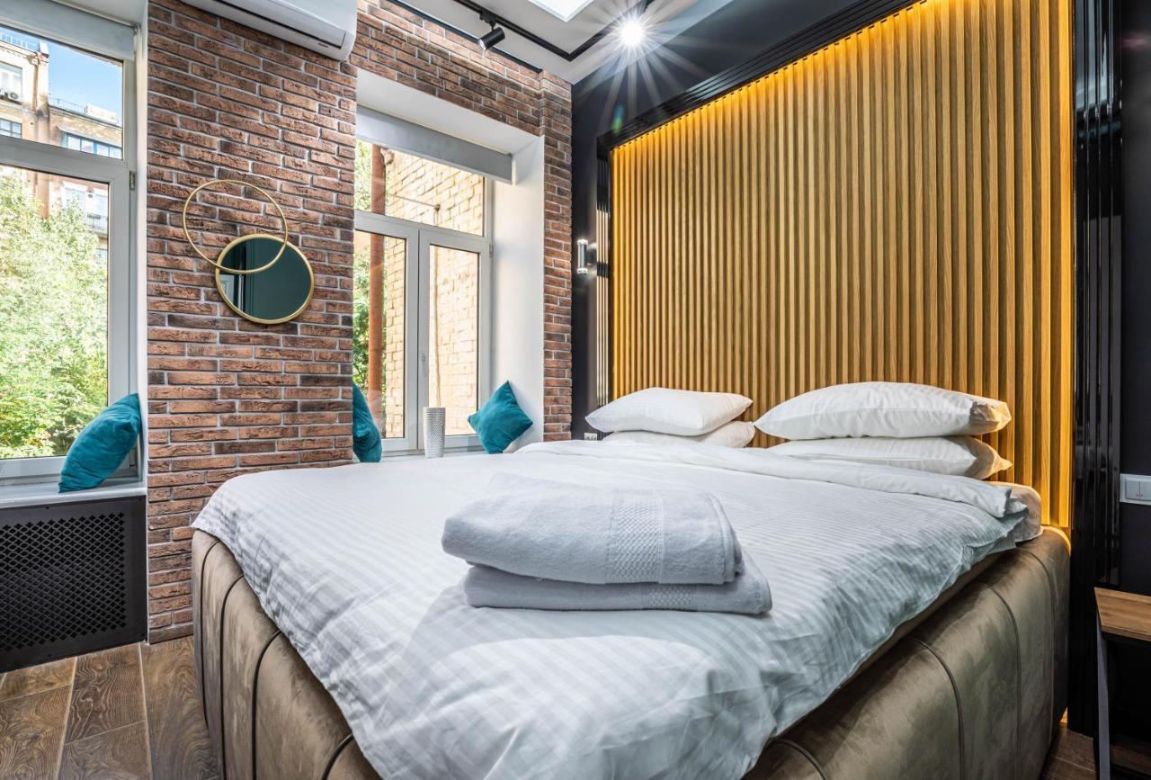 Luxury Urban Lofts Across Baseina 5А & Arena Daire Kiev Dış mekan fotoğraf