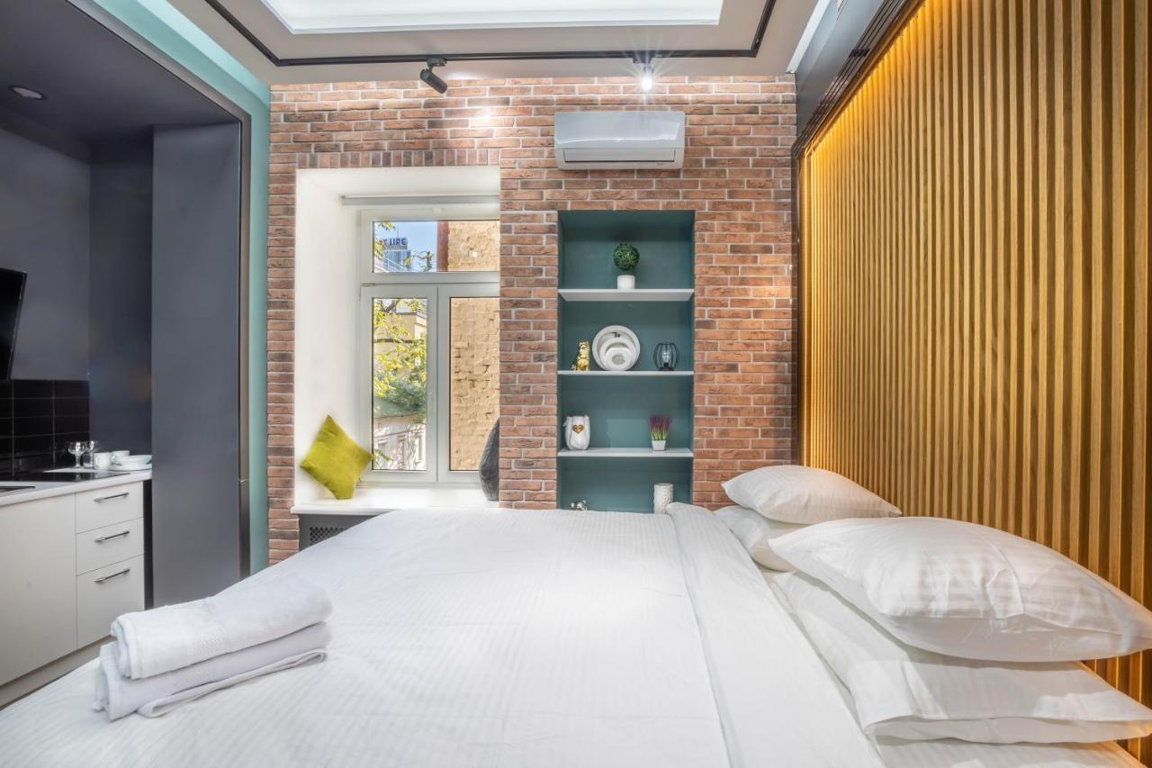 Luxury Urban Lofts Across Baseina 5А & Arena Daire Kiev Dış mekan fotoğraf